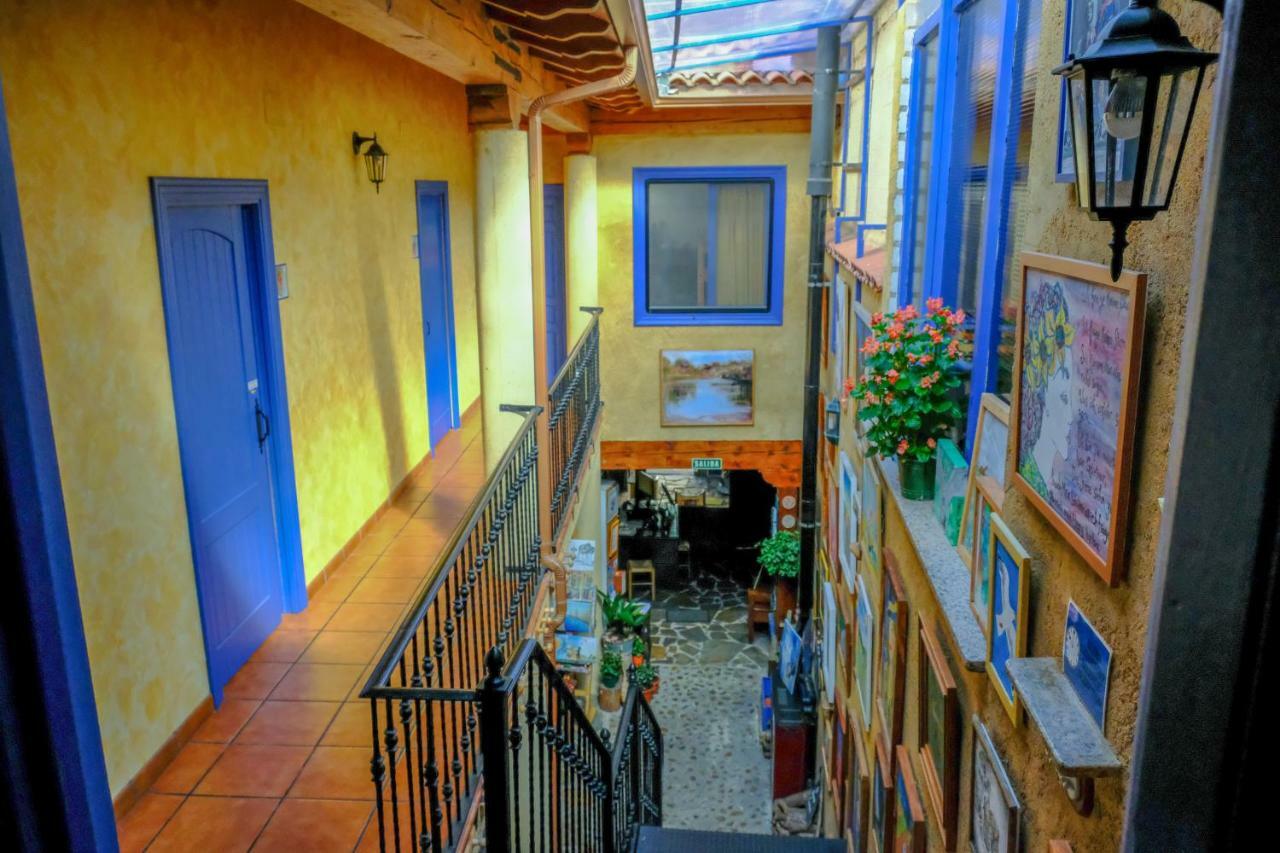 Albergue de Peregrinos-San Miguel Hospital de Órbigo Exterior foto